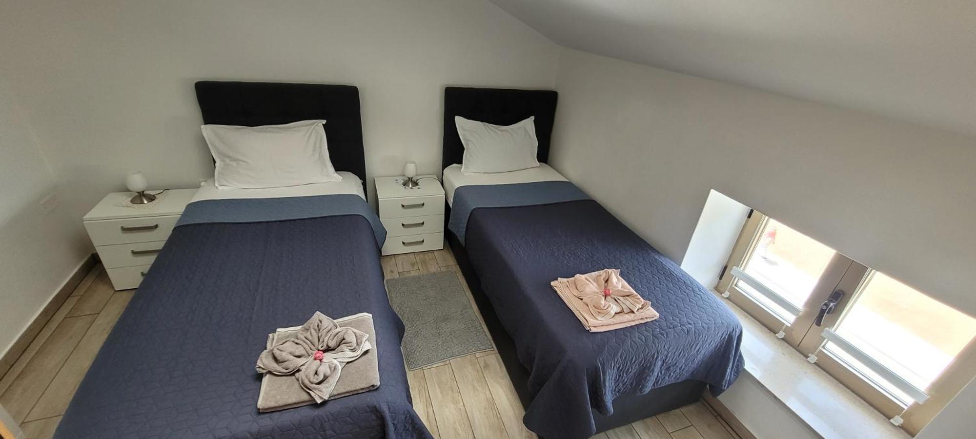 Apartmaji Soncek Изола Экстерьер фото